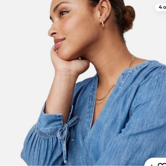 OLD NAVY Long Sleeve Split Neck Lightweight Denim Top - SIZE S - EUC - Picture 7 of 9